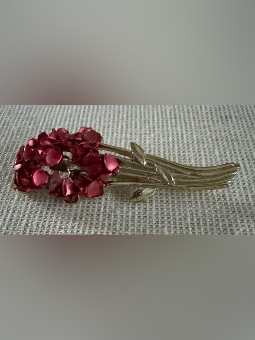 Vintage Danbury Mint Gold-Tone Bouquet Flower Brooch with Red Petals